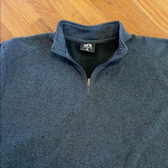 Men's XL J. America - Fleece Quarter-Zip Sweatshirt - Picture 3 of 8